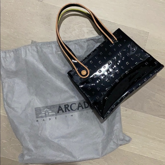 Arcadia patent leather handbag - Picture 1 of 5